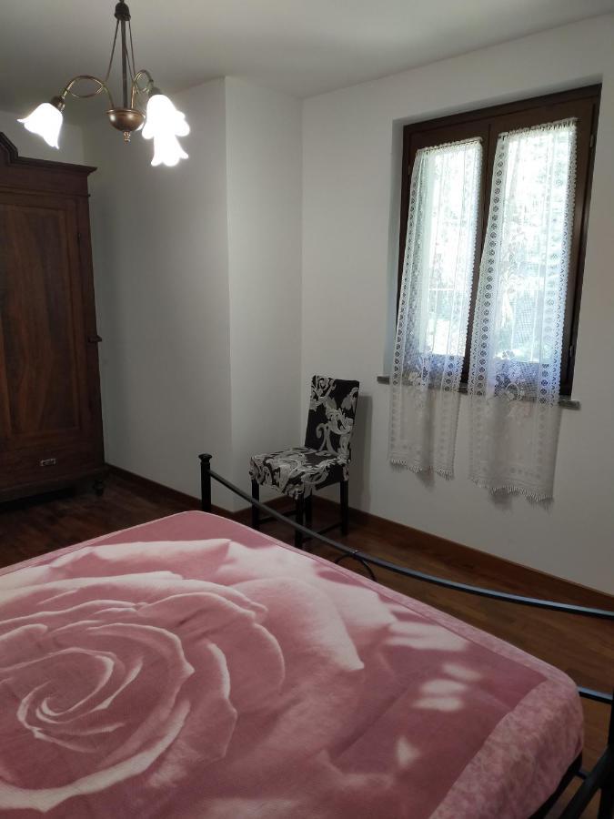 カステルデルフィーノ La Misun De Ciafre Bed & Breakfast エクステリア 写真